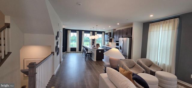 19714 MISTY MOSS SQ, Ashburn, VA 20147
