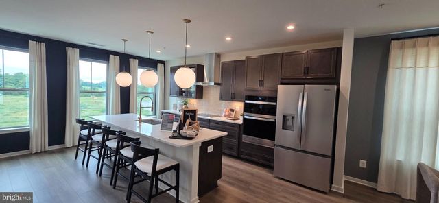 19714 MISTY MOSS SQ, Ashburn, VA 20147