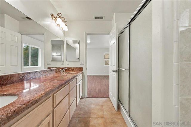 800 Alta Lane, El Cajon, CA 92021
