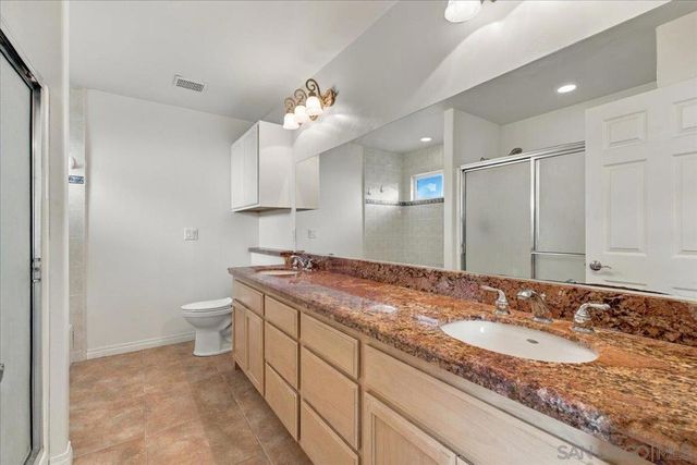 800 Alta Lane, El Cajon, CA 92021
