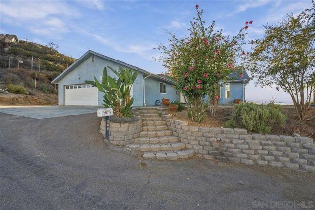 800 Alta Lane, El Cajon, CA 92021