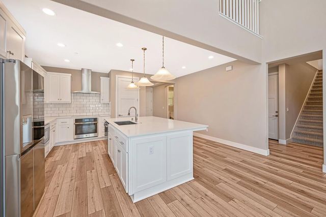 504 Chase Ct, Colfax, CA 95713