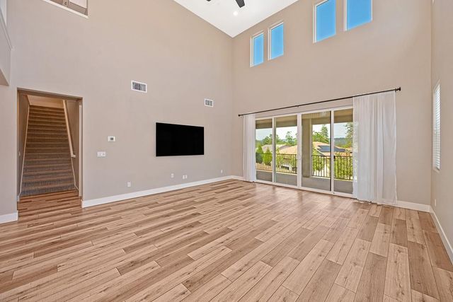 504 Chase Ct, Colfax, CA 95713