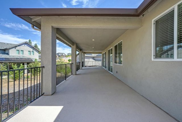 504 Chase Ct, Colfax, CA 95713