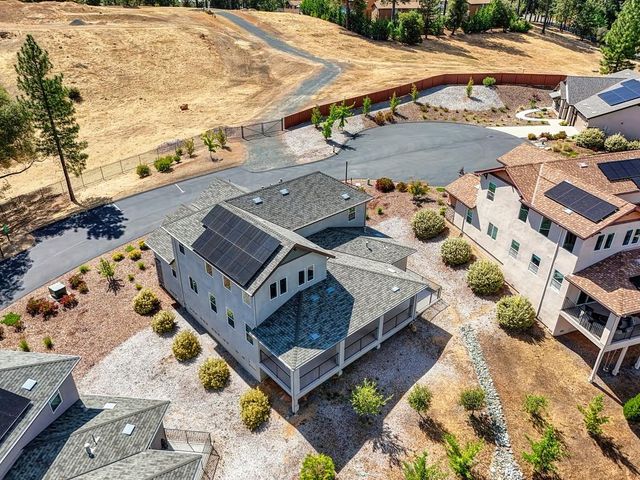 504 Chase Ct, Colfax, CA 95713