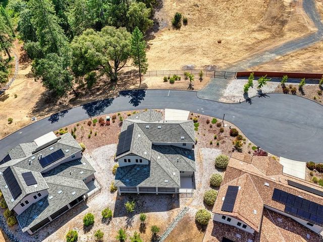 504 Chase Ct, Colfax, CA 95713