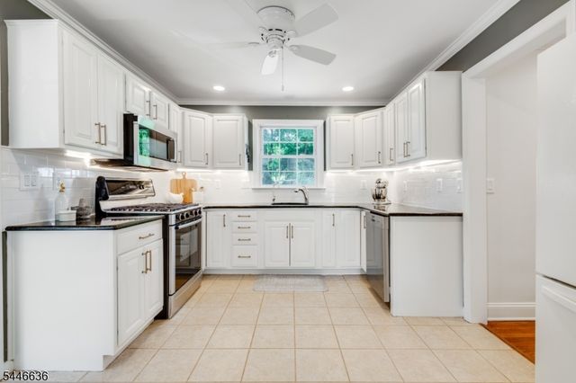 16 Sherman Pl, Morristown Town, NJ 07960