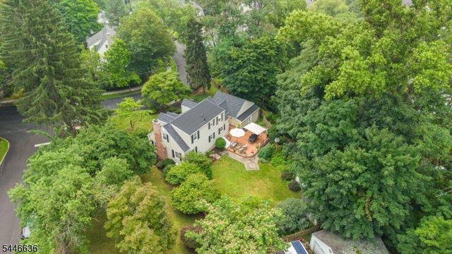 16 Sherman Pl, Morristown Town, NJ 07960