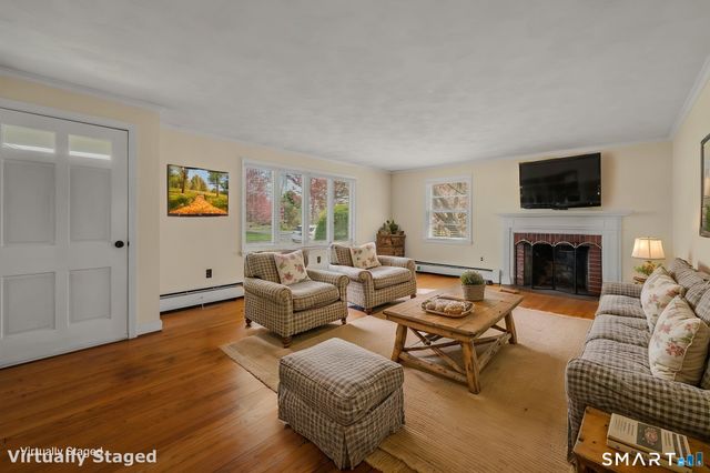 4 Champlin Hill Court, East Lyme, CT 06357