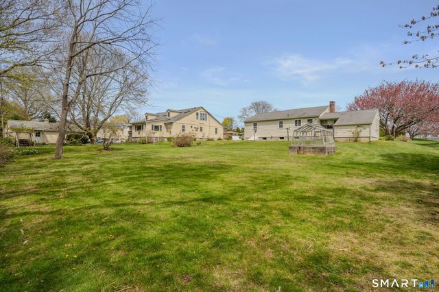 4 Champlin Hill Court, East Lyme, CT 06357