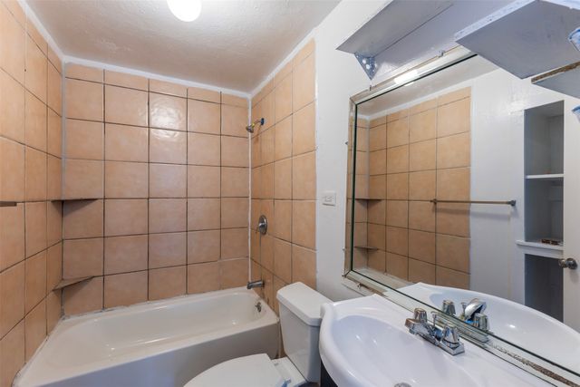 550 NE 16th Street, Paris, TX 75460