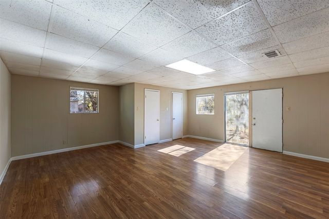 550 NE 16th Street, Paris, TX 75460