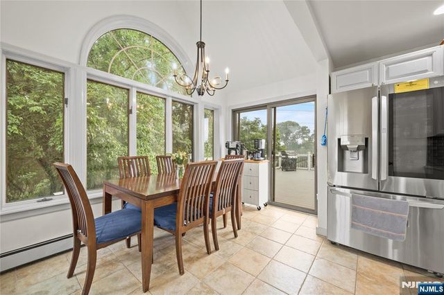 6 Tyler Court, Clifton, NJ 07012