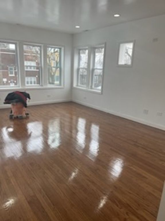 6600 S Artesian Avenue, Chicago, IL 60629 — photo 2