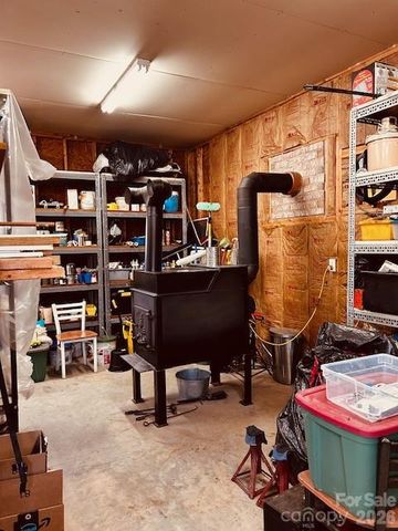 69 Isaac Creek Drive 22, Hickory, NC 28601