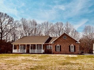 69 Isaac Creek Drive 22, Hickory, NC 28601