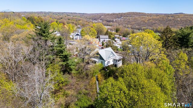 467 Bunker Hill Avenue, Waterbury, CT 06708