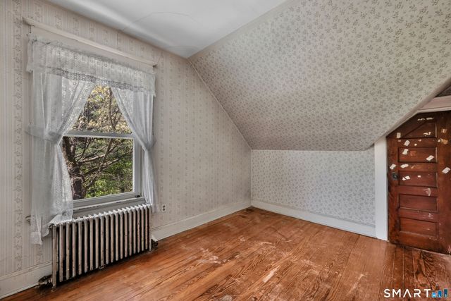 467 Bunker Hill Avenue, Waterbury, CT 06708