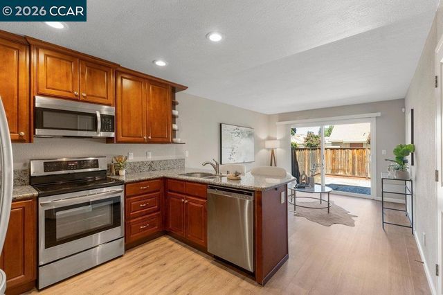 1299 Sheppard Ct, Walnut Creek, CA 94598