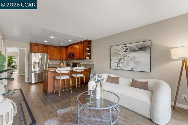 1299 Sheppard Ct, Walnut Creek, CA 94598