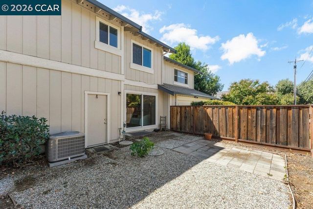 1299 Sheppard Ct, Walnut Creek, CA 94598
