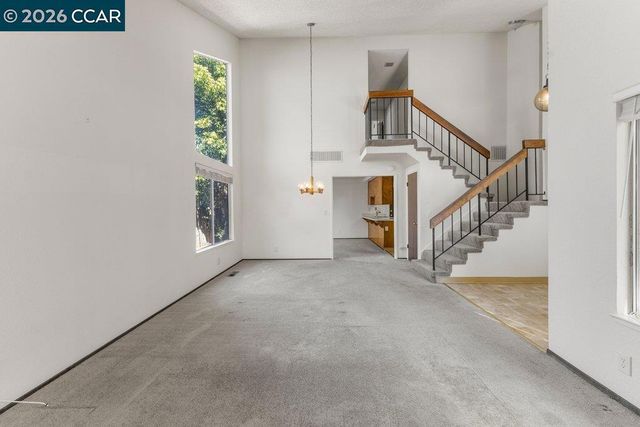 1299 Sheppard Ct, Walnut Creek, CA 94598