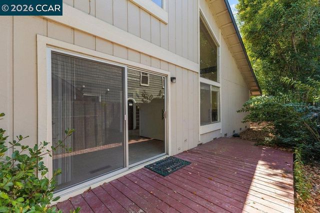 1299 Sheppard Ct, Walnut Creek, CA 94598