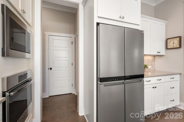 12903 Sandpiper Grove Court, Charlotte, NC 28278