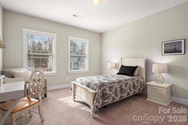 12903 Sandpiper Grove Court, Charlotte, NC 28278