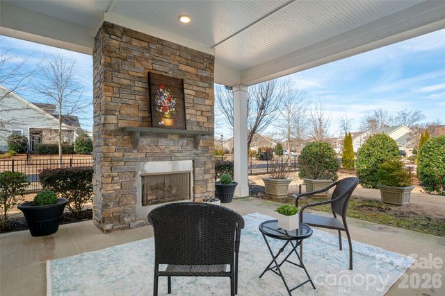 12903 Sandpiper Grove Court, Charlotte, NC 28278