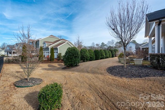 12903 Sandpiper Grove Court, Charlotte, NC 28278