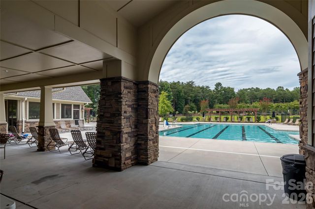 12903 Sandpiper Grove Court, Charlotte, NC 28278