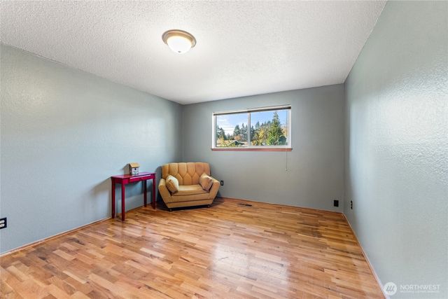 2212 Maxine Street SE, Lacey, WA 98503