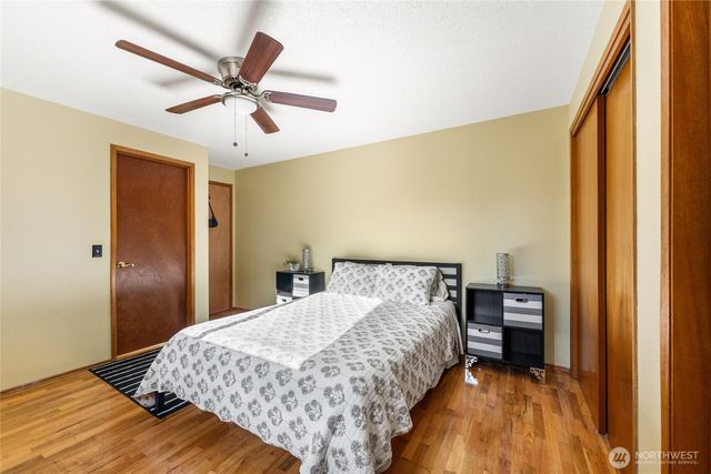 2212 Maxine Street SE, Lacey, WA 98503