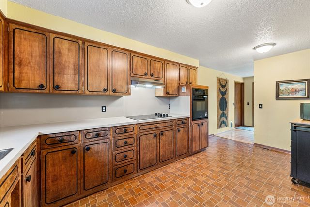 2212 Maxine Street SE, Lacey, WA 98503