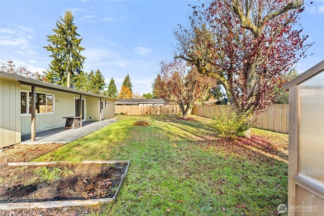 2212 Maxine Street SE, Lacey, WA 98503
