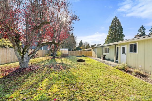 2212 Maxine Street SE, Lacey, WA 98503