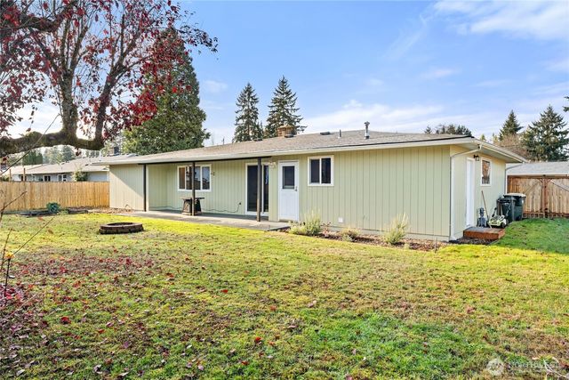 2212 Maxine Street SE, Lacey, WA 98503