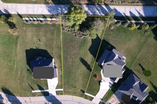 693 Greenfield Road, Sugar Grove, IL 60554