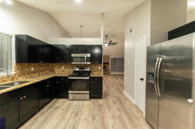 4714 Glenvillage Street, Houston, TX 77084