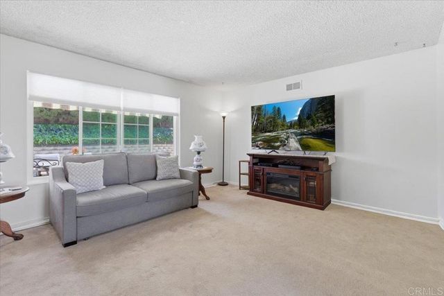 8773 Leigh Ave, Spring Valley, CA 91977