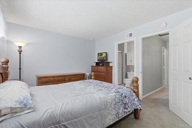 8773 Leigh Ave, Spring Valley, CA 91977