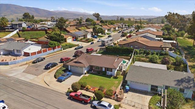 8773 Leigh Ave, Spring Valley, CA 91977