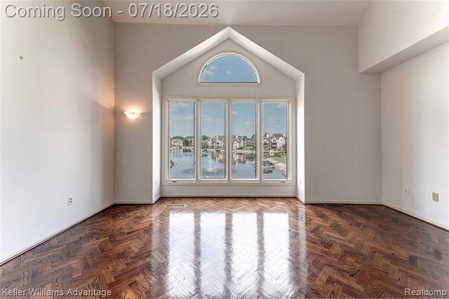 18048 Blue Heron Drive, Northville, MI 48168