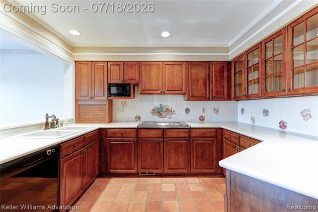 18048 Blue Heron Drive, Northville, MI 48168