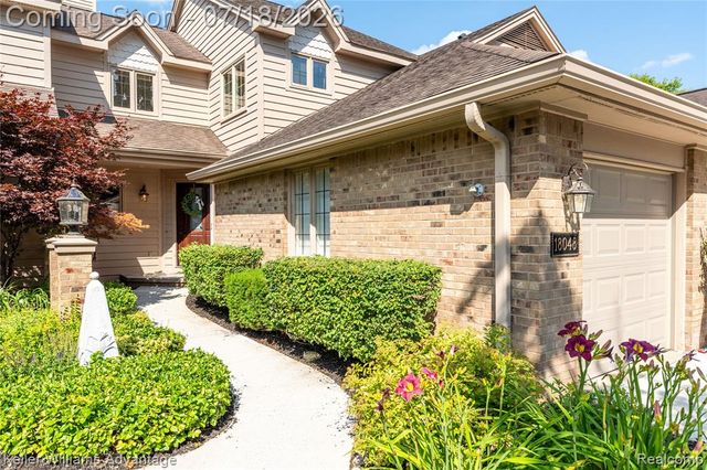 18048 Blue Heron Drive, Northville, MI 48168