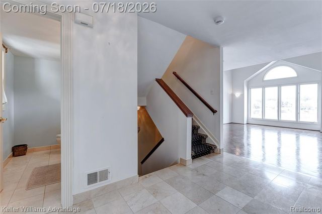 18048 Blue Heron Drive, Northville, MI 48168
