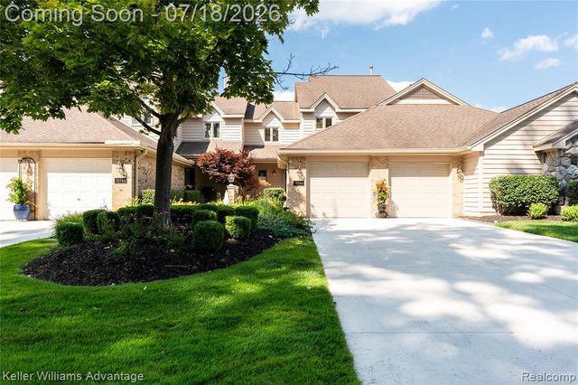 18048 Blue Heron Drive, Northville, MI 48168