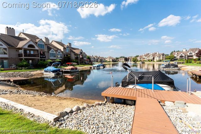 18048 Blue Heron Drive, Northville, MI 48168