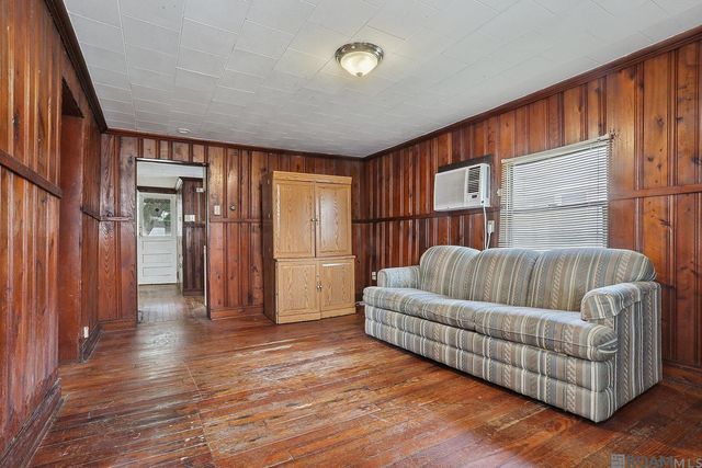 235 N Jefferson Ave, Port Allen, LA 70767